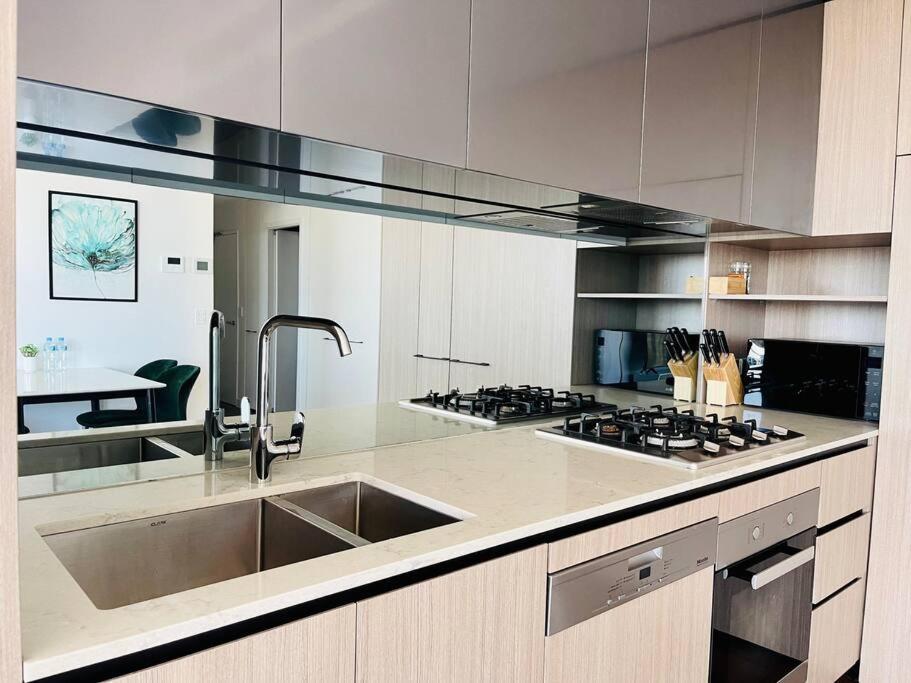 Luxury 2beds With Stunning View Apartment Sydney